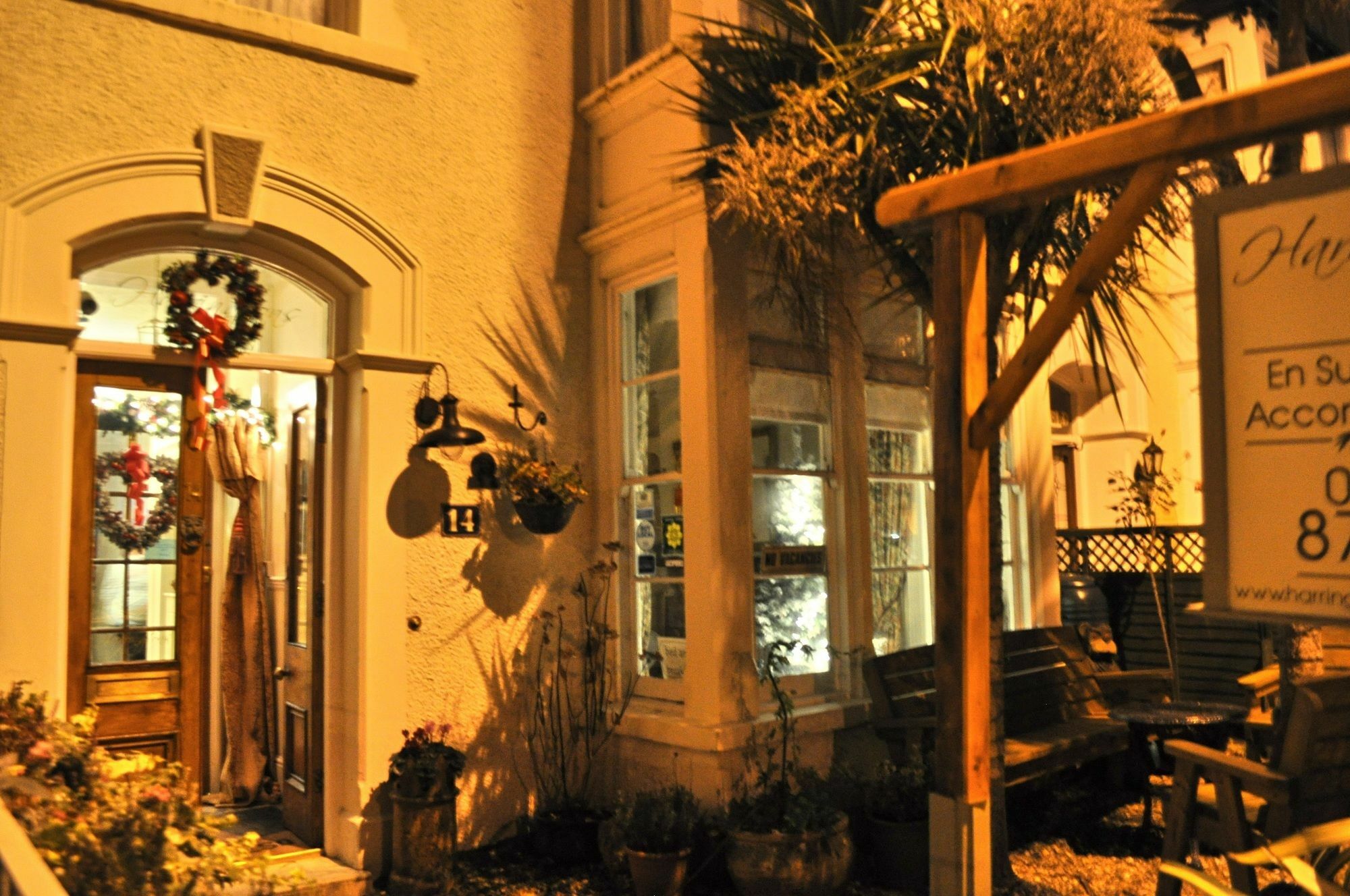 Harringtons At 14 Hotel Llandudno Exterior photo
